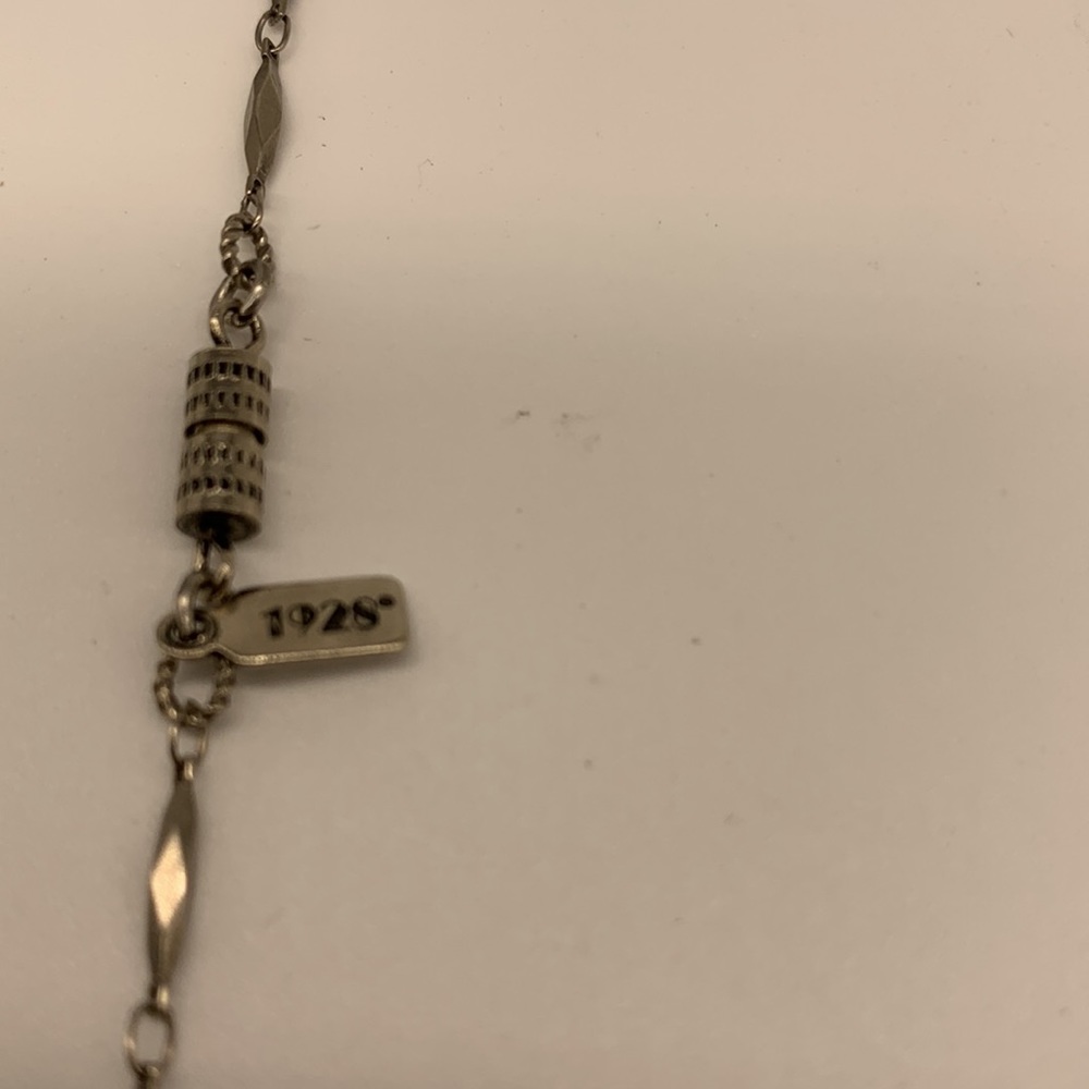 1928 Necklace and Earrings - Picture 9 of 9